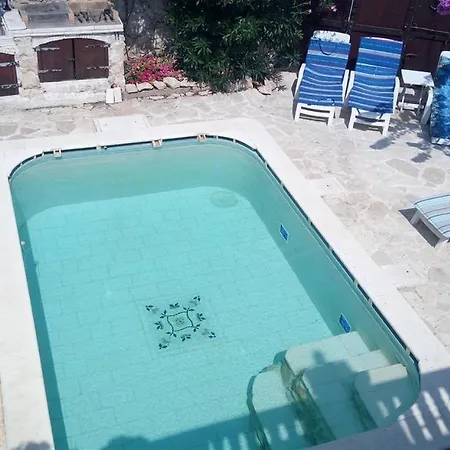 別荘 Villa Romantica Avec Piscine, 5 Studio Appartements, 5 Salles De Bains, 5 Cuisines, 12 Personnes